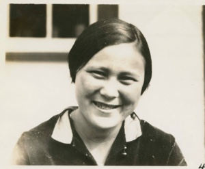 Image of Eskimo [Inuit] woman -half breed, possibly Rosie Panak Ford
